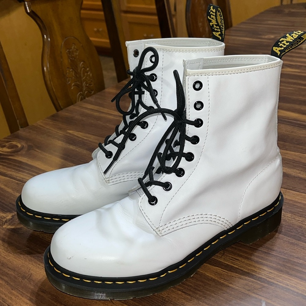 Dr. Martens AirWair 1460 white leather boots size 10